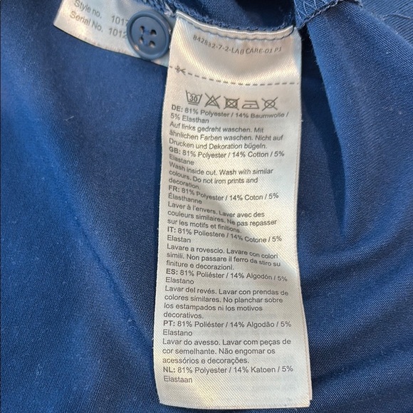 Mammut Blue Polo Shirt Classic Design Comfortable Fit - Picture 8 of 8